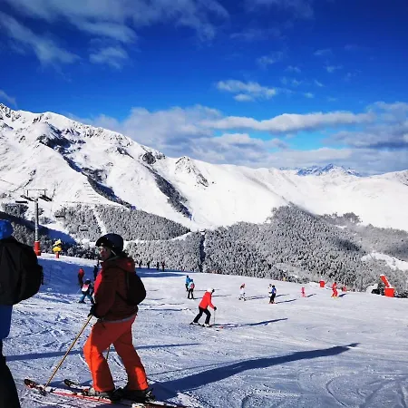 بيت للعطل Pays De L'ours Pyrenees Calme De La Montagne Et Nature, Randonnee, Espagne A 10 Minuts *