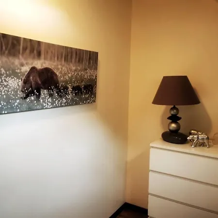 بيت للعطل Pays De L'ours Pyrenees Calme De La Montagne Et Nature, Randonnee, Espagne A 10 Minuts *