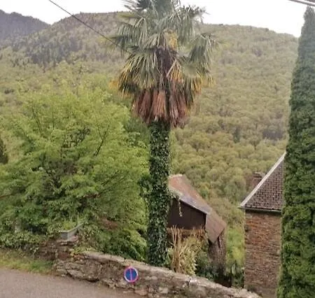 Pays De L'ours Pyrenees Calme De La Montagne Et Nature, Randonnee, Espagne A 10 Minuts