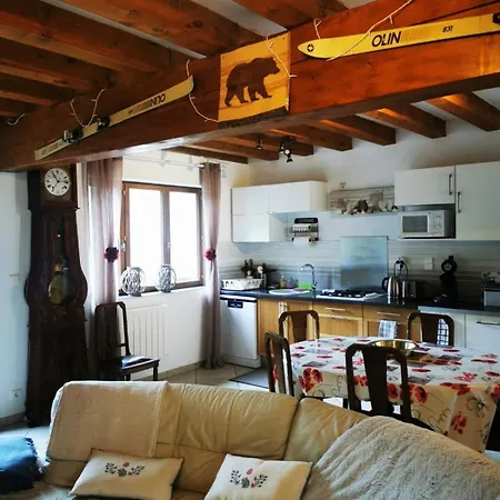 Pays De L'ours Pyrenees Calme De La Montagne Et Nature, Randonnee, Espagne A 10 Minuts Melles