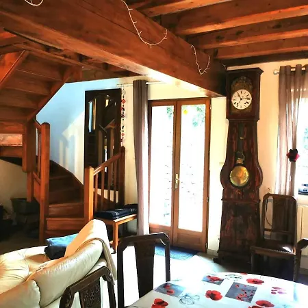 Pays De L'ours Pyrenees Calme De La Montagne Et Nature, Randonnee, Espagne A 10 Minuts *