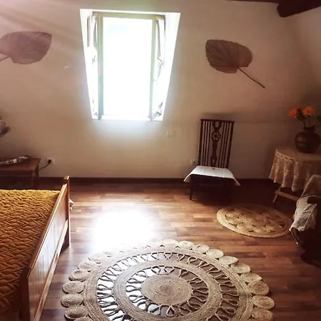 بيت للعطل Pays De L'ours Pyrenees Calme De La Montagne Et Nature, Randonnee, Espagne A 10 Minuts Melles